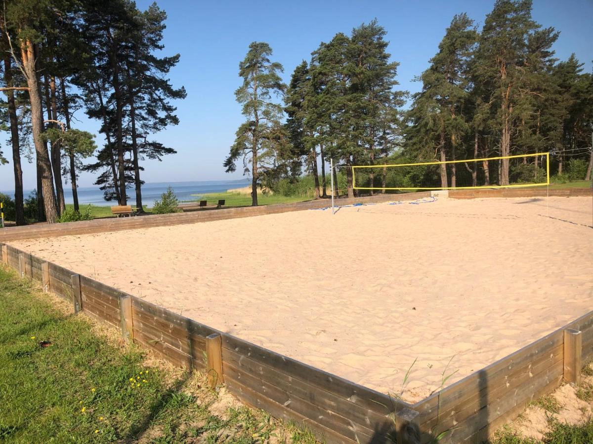 Villa Lillgarden With Sauna And Jacuzzi Норчёпинг Экстерьер фото